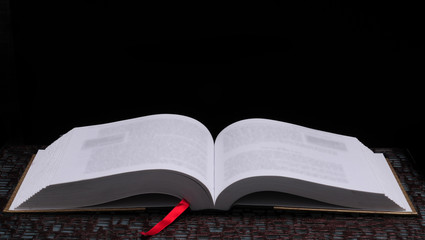 外国是怎么过清明节的？