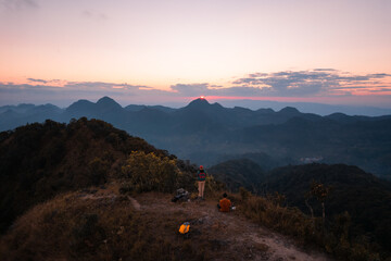 外国是怎么过清明节的？