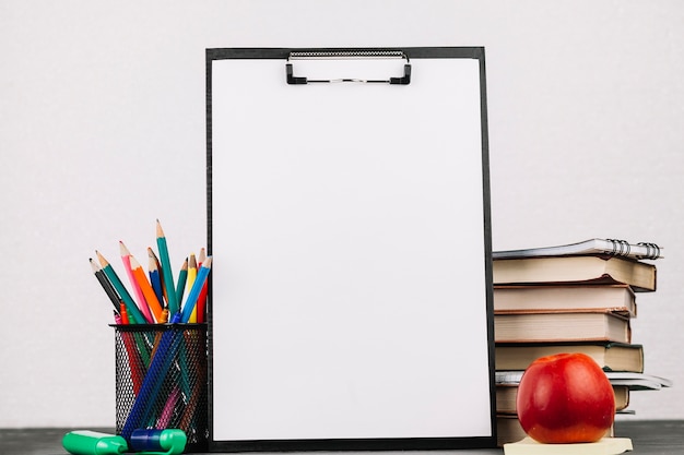 迈锐宝为什么比君威便宜？